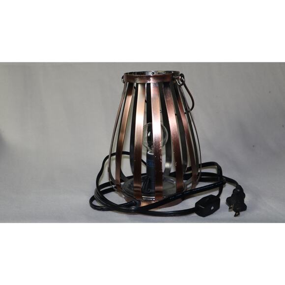 Lamp - Picture 1 of 3